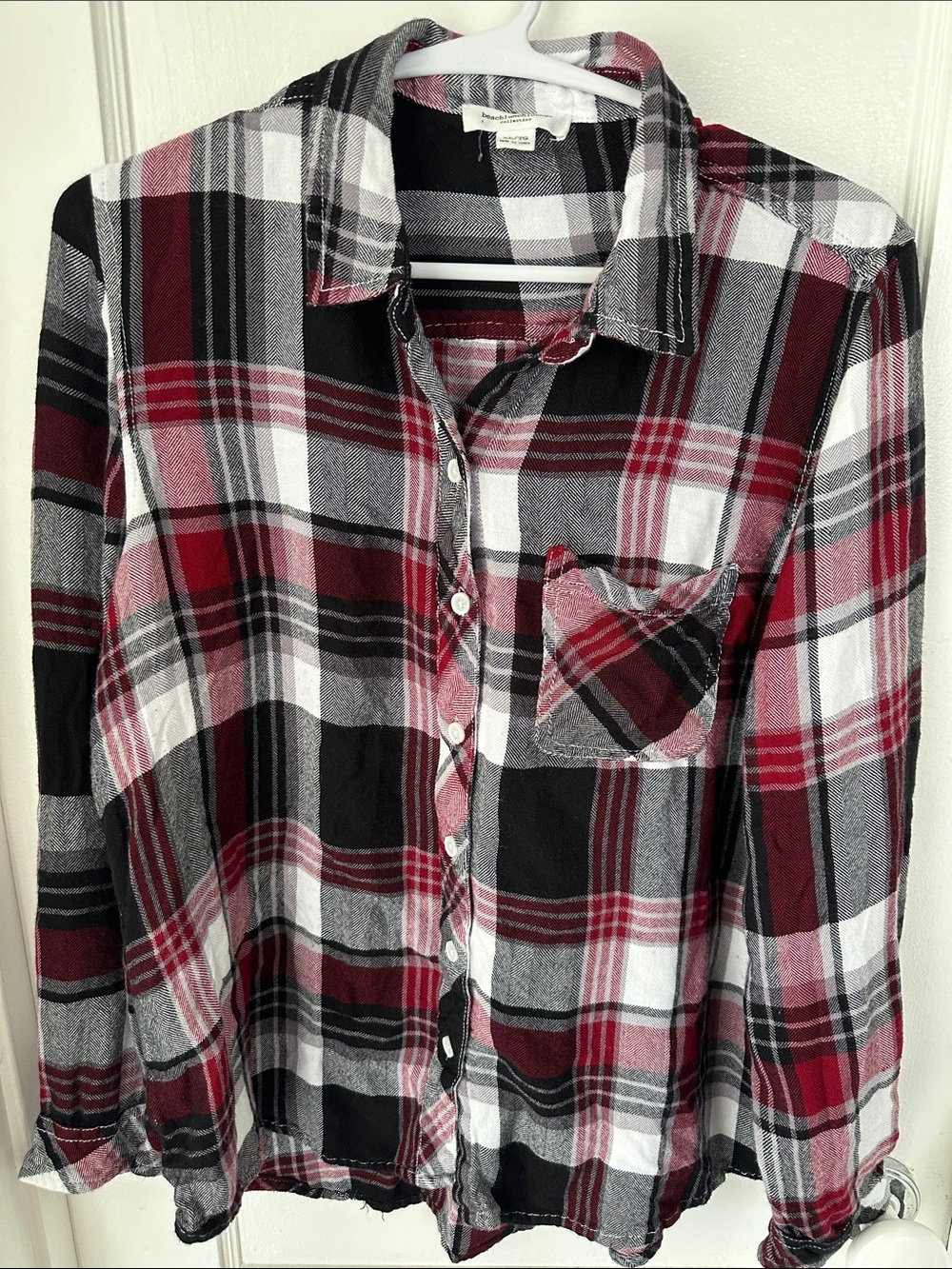 Beachlunchlounge Red and Black Plaid Flannel Size XL